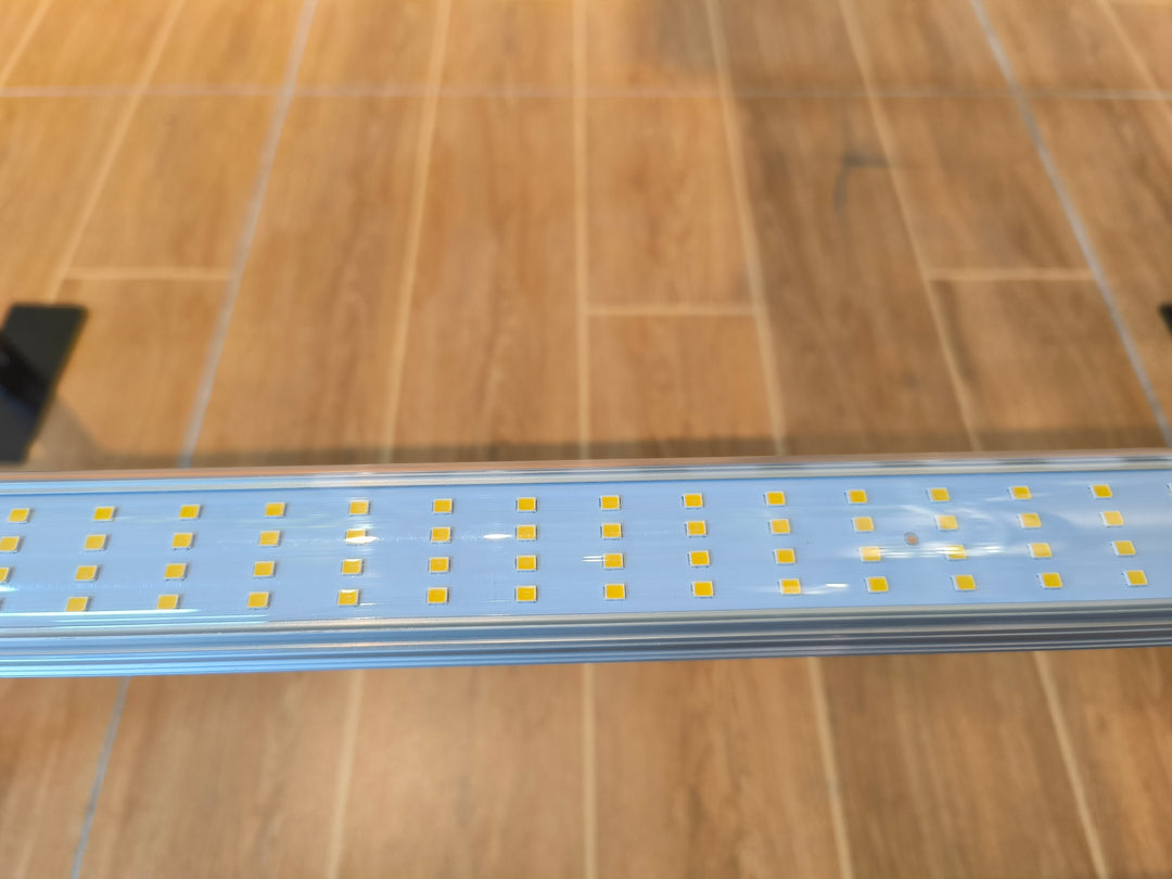 Clone and Inter-canopy LED grow light bar (2 bars per box), 50w each Mammoth Lighting Sunspec Spectrum